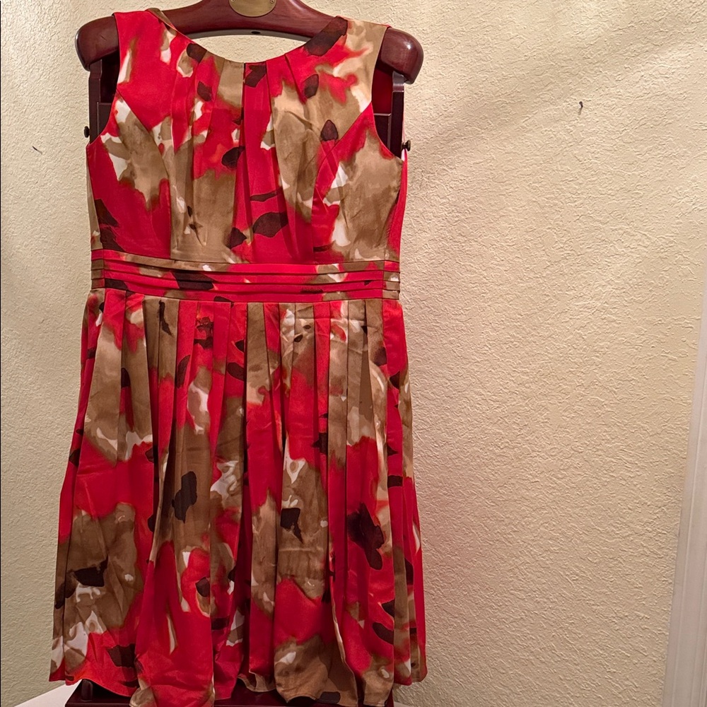 Ellen Tracy Vibrant Red and Brown Sleeveless Dress - Picture 6 of 10